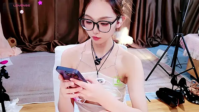 Chenchen 666 online show from 14, 5, 2026