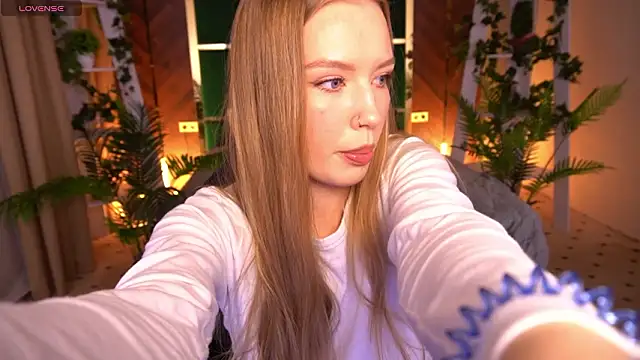 MollyyMayy online show from 3, 2, 2026