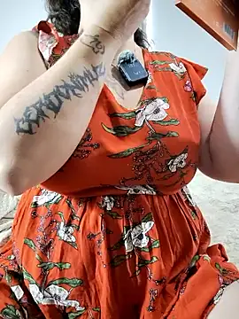 Divine Pouvoir online show from 6, 1, 2026