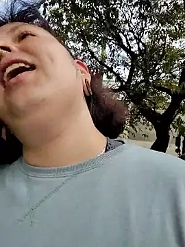 Divine Pouvoir online show from 19, 2, 2026