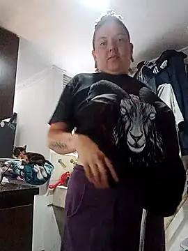 Divine Pouvoir online show from 30, 3, 2026