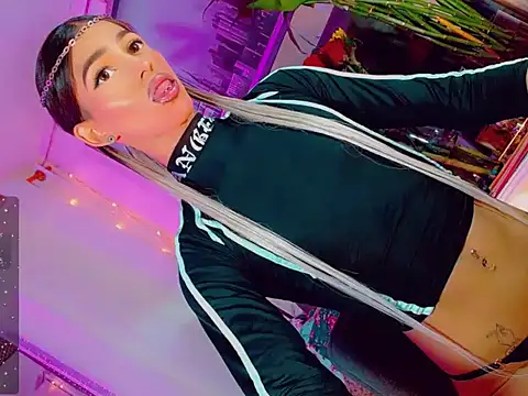 agathaferrer3 online show from 26, 3, 2026