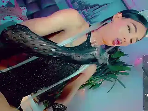 agathaferrer3 online show from 27, 3, 2026