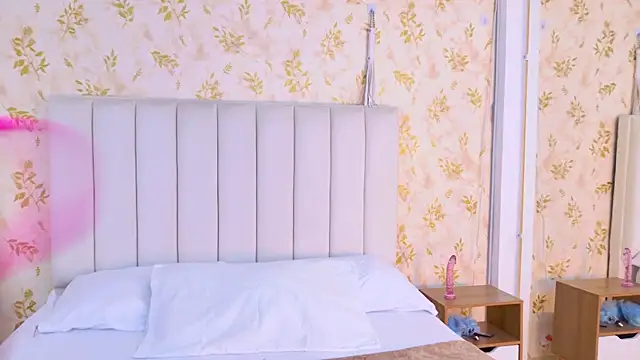 Celeste Clarke online show from 24, 2, 2026