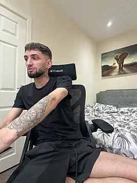 Juliann69Ramiro online show from 6, 3, 2026