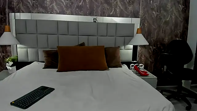 Missnia online show from 19, 12, 2025