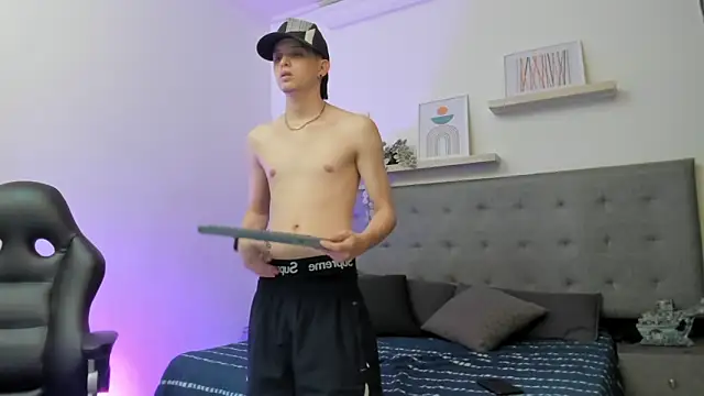 sebastamayo  online show from 1, 2, 2026