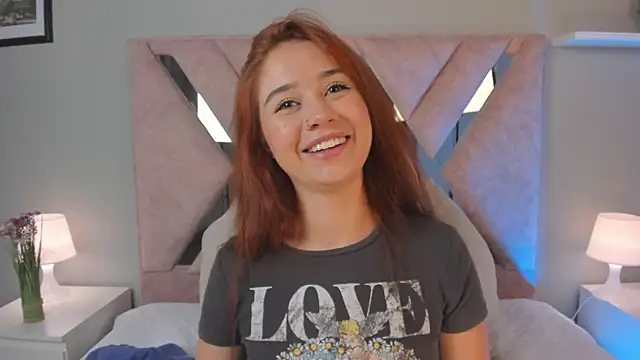 Snapshot of Amelia_Saenz_ chatting on 12, 5, 2026 Amelia Saenz online show from 12, 5, 2026