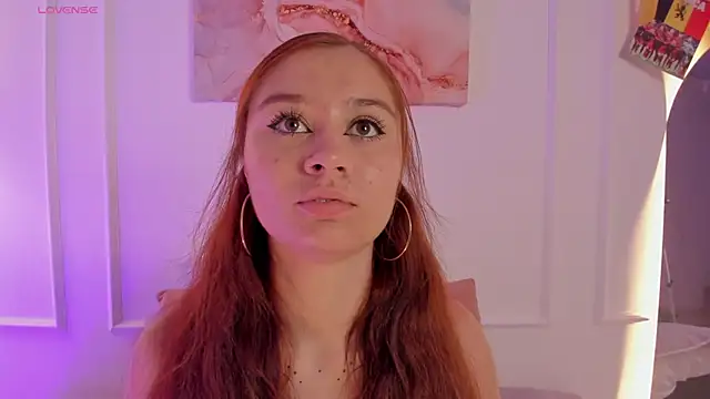 Amelia Saenz  online show from 30, 6, 2026