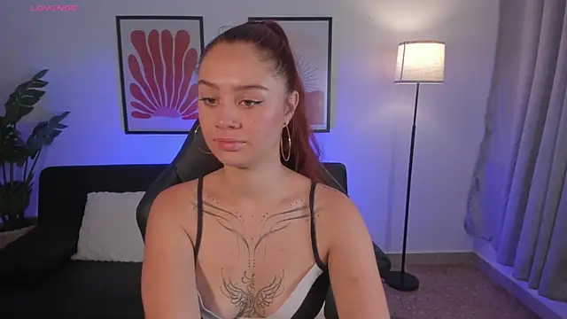 Amelia Saenz  online show from 5, 7, 2026