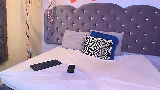 alanna flowers online show from 17, 2, 2026