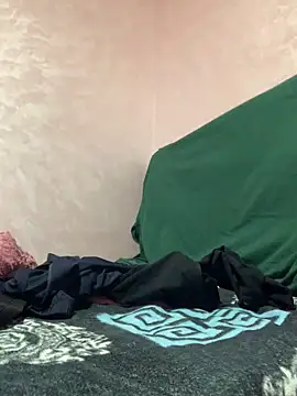 yasmina2020 online show from 4, 4, 2026