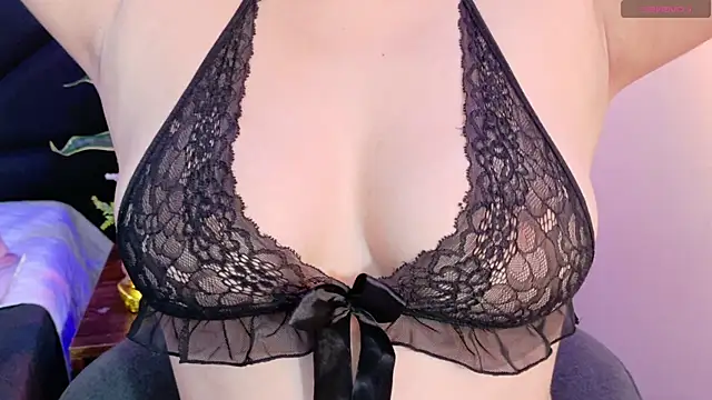 Snapshot of vicky_lopez chatting on 16, 5, 2026 vicky lopez online show from 16, 5, 2026