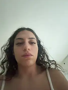 CoquineCharmeuse online show from 6, 5, 2026
