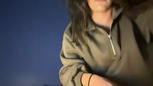 CoquineCharmeuse online show from 18, 12, 2025