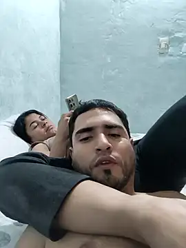 Snapshot of Aleinad16 chatting on 5, 1, 2026 Aleinad16 online show from 5, 1, 2026