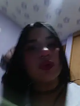 bonnieTaylor1 online show from 2, 4, 2026