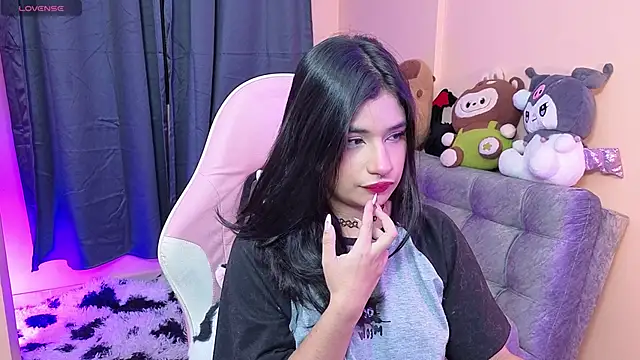 bonnieTaylor1 online show from 20, 6, 2026