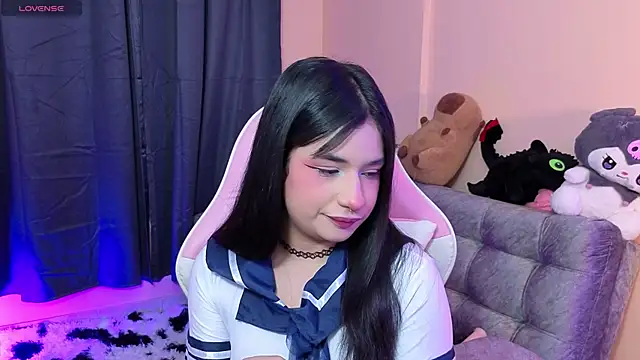 bonnieTaylor1 online show from 12, 4, 2026