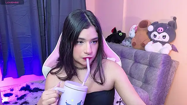 bonnieTaylor1 online show from 21, 6, 2026