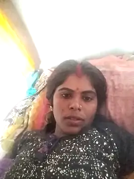 Sexy Rajkumari123 online show from 17, 12, 2025