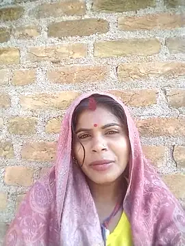 Sexy Rajkumari123 online show from 13, 1, 2026