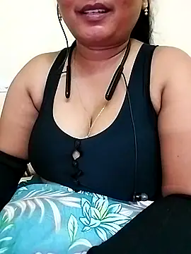 Snapshot of Palkova12 chatting on 17, 4, 2026 Palkova12 online show from 17, 4, 2026