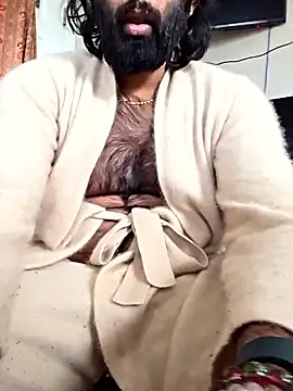 RoshiClouded online show from 5, 1, 2026