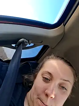 Snapshot of dixielover1229 chatting on 18, 1, 2026 dixielover1229 online show from 18, 1, 2026