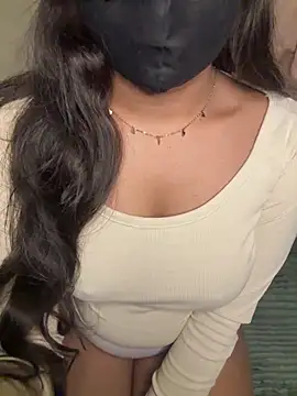 Amaira 69 online show from 8, 2, 2026