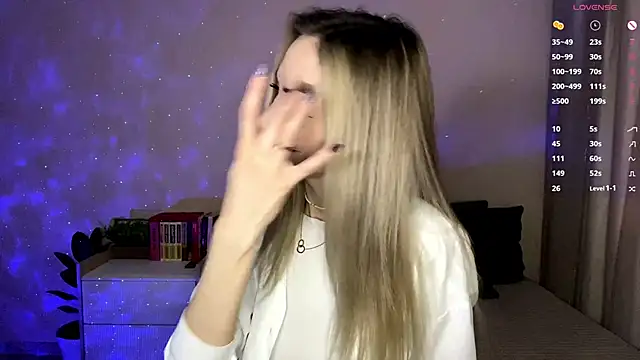 sun under skyy online show from 18, 3, 2026