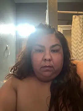 Sexybbwqueen online show from 6, 2, 2026
