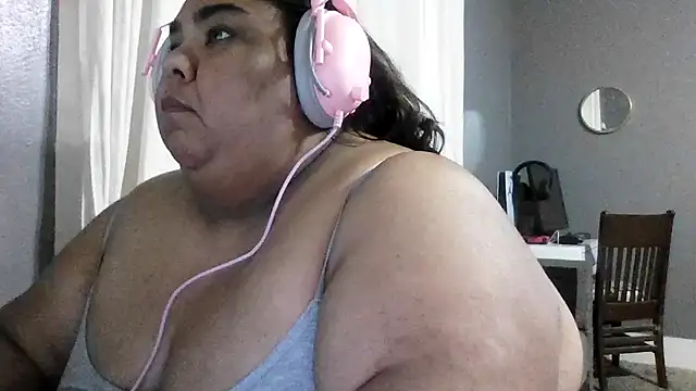 Sexybbwqueen online show from 9, 1, 2026