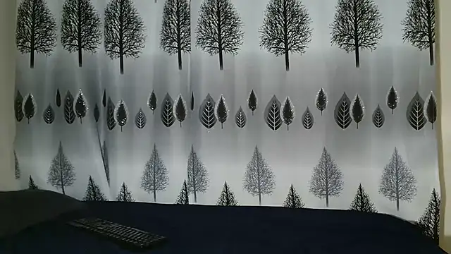 Yellowmellow01 online show from 2, 2, 2026