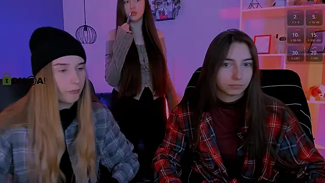 mila firee online show from 22, 4, 2026