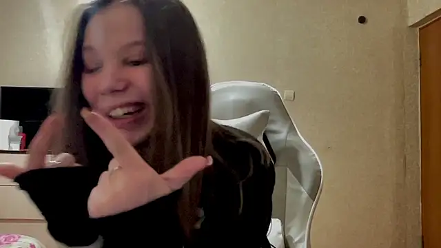 Snapshot of Cara_Sweet1 chatting on 10, 1, 2026 Cara Sweet1 online show from 10, 1, 2026