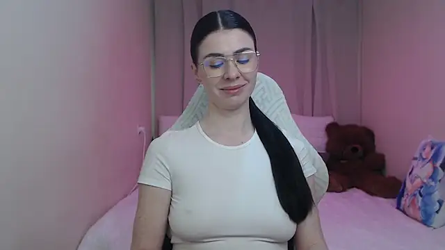 Snapshot of MilaSecret55 chatting on 29, 4, 2026 MilaSecret55 online show from 29, 4, 2026