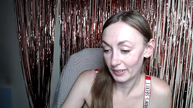 Snapshot of LiaSeass_ chatting on 31, 7, 2026 LiaSeass online show from 31, 7, 2026