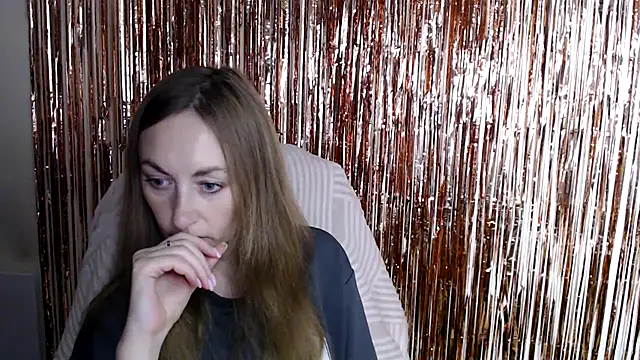 Snapshot of LiaSeass_ chatting on 14, 7, 2026 LiaSeass online show from 14, 7, 2026