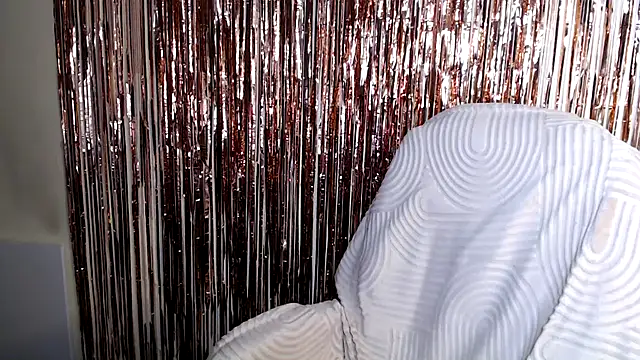 Snapshot of LiaSeass_ chatting on 7, 7, 2026 LiaSeass online show from 7, 7, 2026