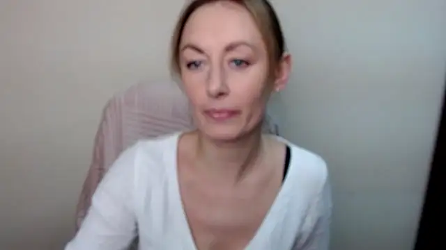 LiaSeass  online show from 15, 1, 2026