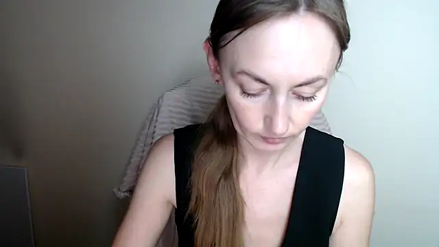 Snapshot of LiaSeass_ chatting on 26, 6, 2026 LiaSeass online show from 26, 6, 2026