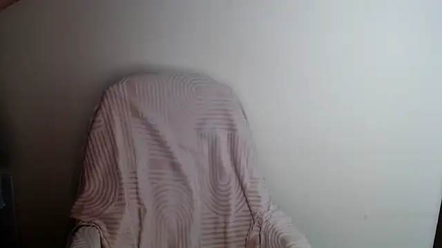 Snapshot of LiaSeass_ chatting on 15, 6, 2026 LiaSeass online show from 15, 6, 2026