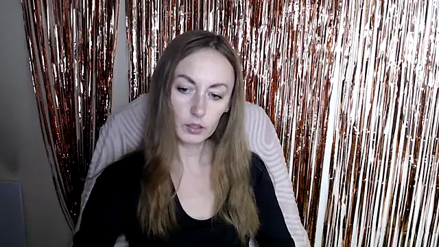Snapshot of LiaSeass_ chatting on 28, 7, 2026 LiaSeass online show from 28, 7, 2026