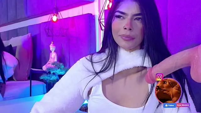 Snapshot of luna_blannco chatting on 4, 6, 2026 luna blannco online show from 4, 6, 2026