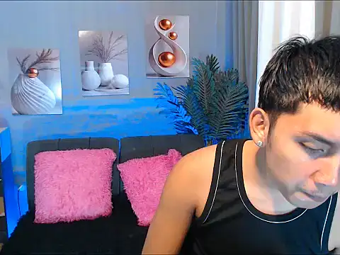 dylan hardfucker online show from 20, 2, 2026