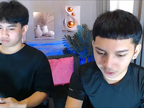 dylan hardfucker online show from 16, 2, 2026