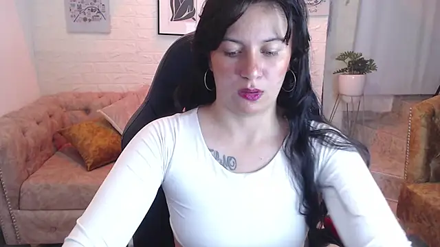 amanda rousee online show from 10, 2, 2026