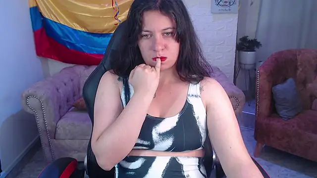 amanda rousee online show from 30, 6, 2026