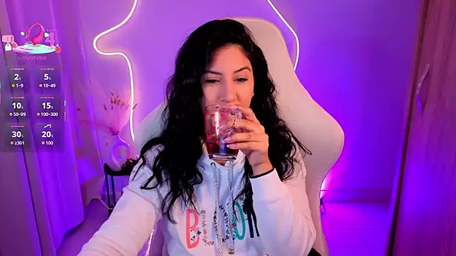 chloebum  online show from 28, 3, 2026